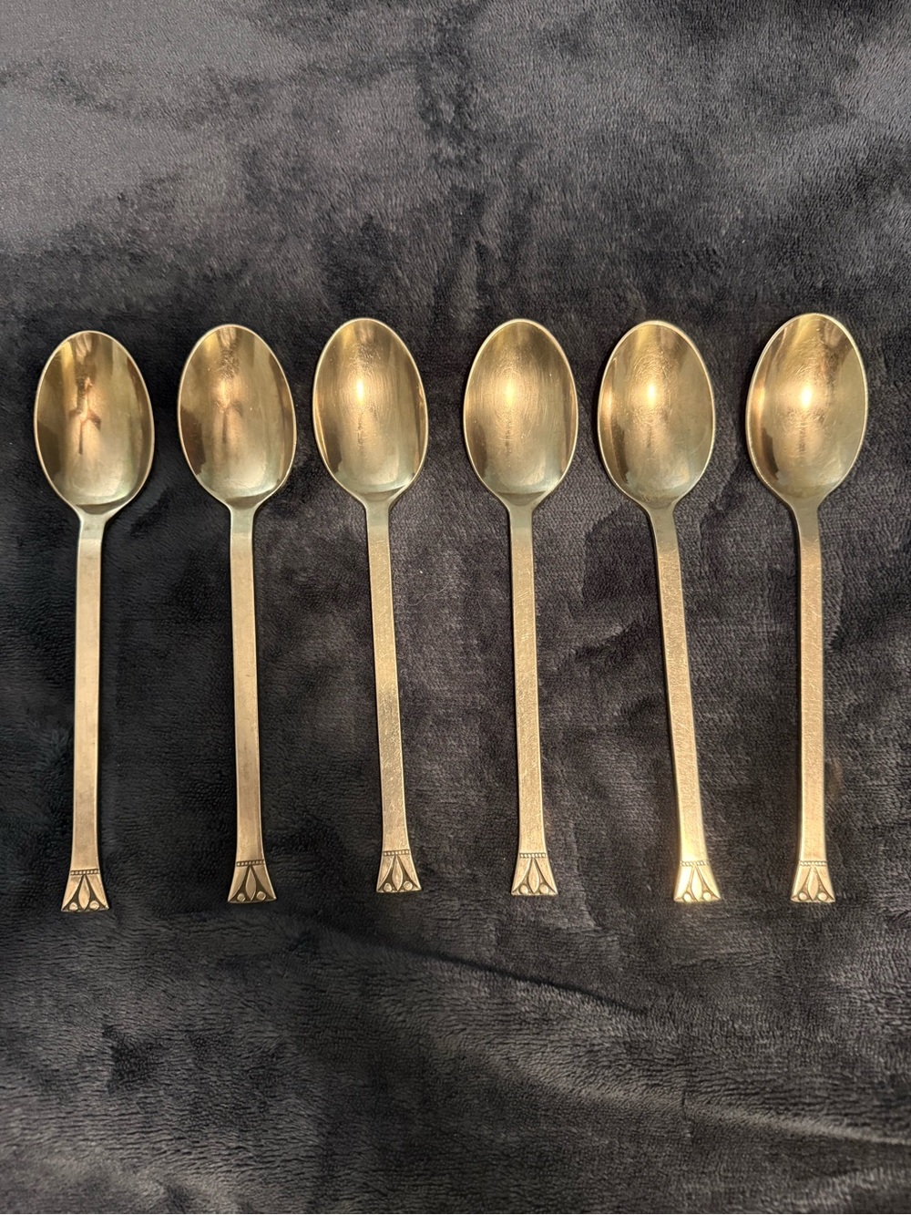 Stanley Robert’s Royalty stainless flatware Dinner Spoon Set - 6 Pieces - Picture 3 of 3